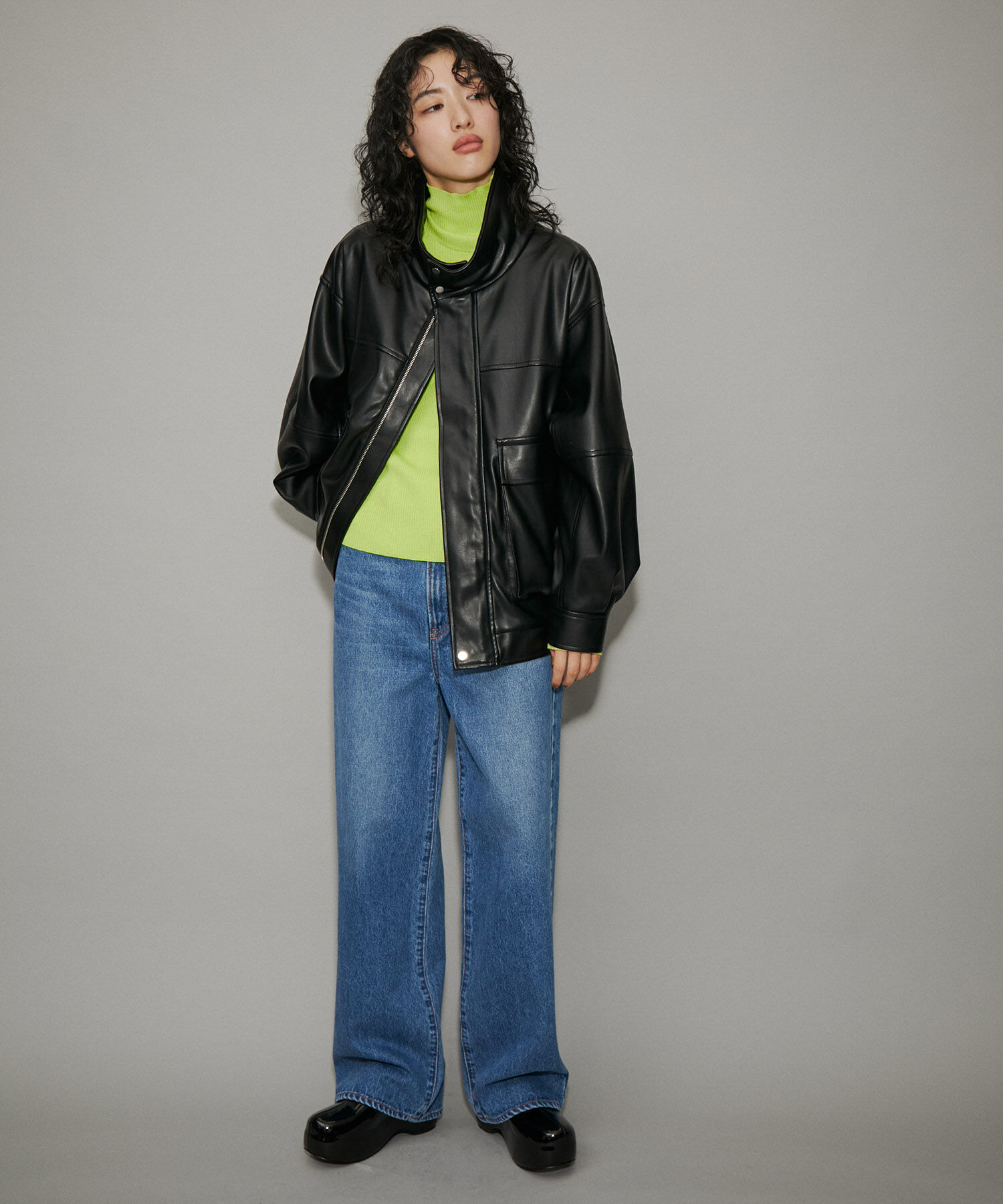 ADAM ET ROPE'「【WEB限定】スタンドネックフェイクレザージャケット」|ライダースジャケット|