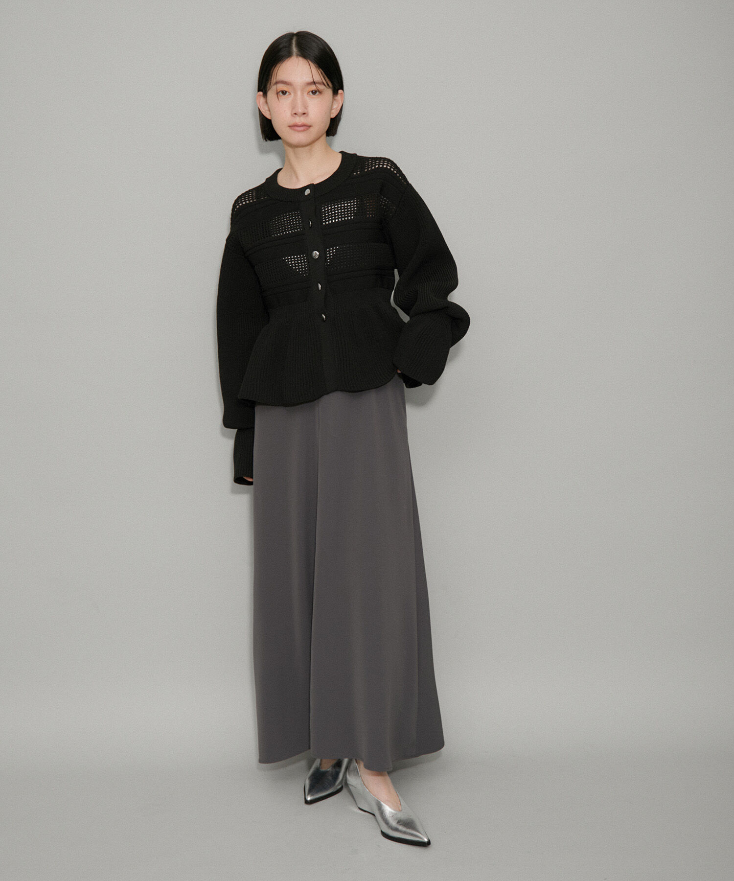 ADAM ET ROPE'「【サステナブル・WEB限定】ペプラムカーディガン」|カーディガン|