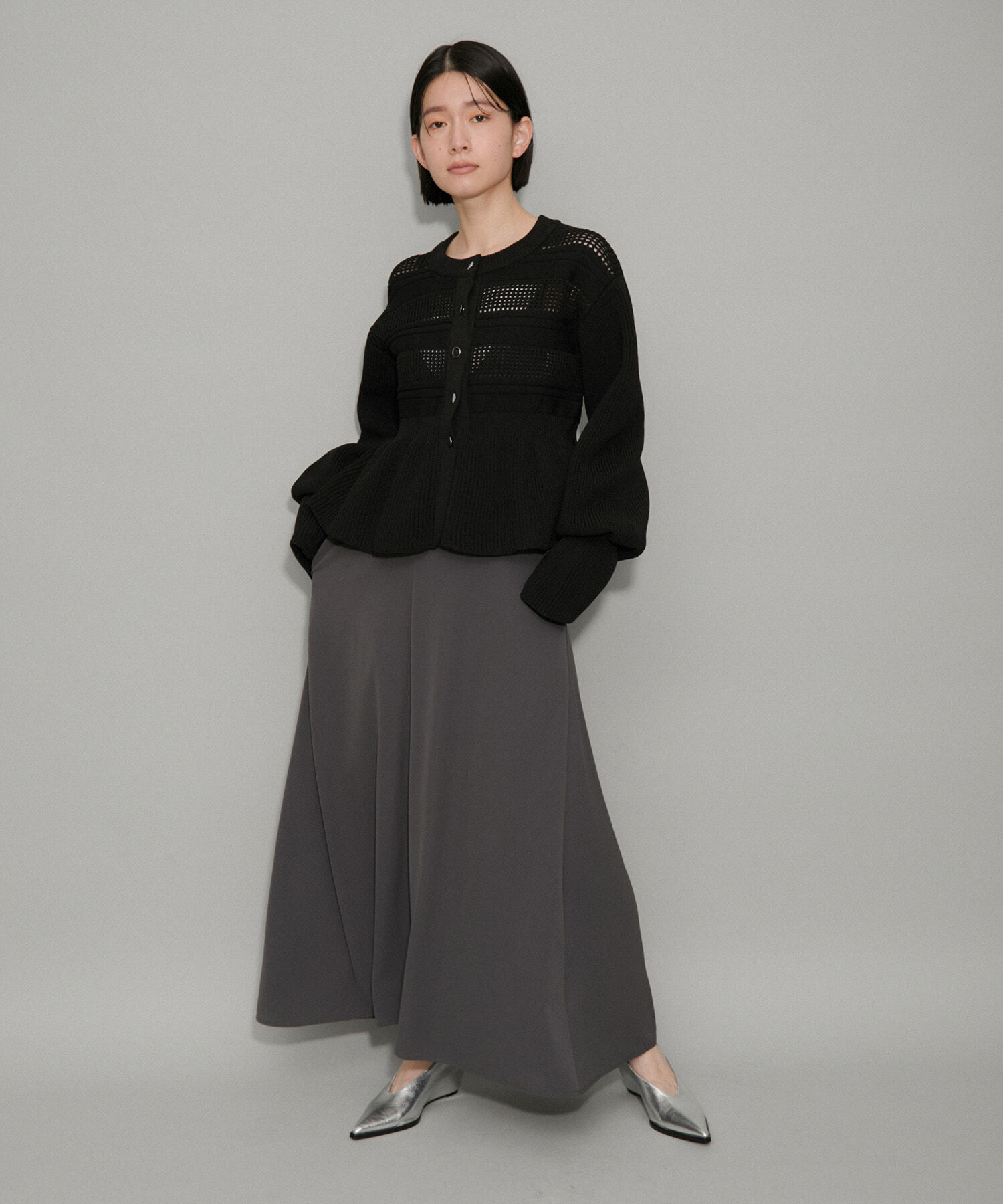 ADAM ET ROPE'「【サステナブル・WEB限定】ペプラムカーディガン」|カーディガン|