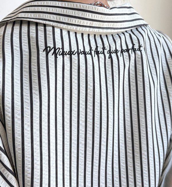  「【WEB限定】ロゴ刺繍ストライプスキッパーシャツ」|シャツ・ブラウス|