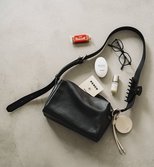  「レザースクエアショルダーバッグ」|ショルダー・メッセンジャー|