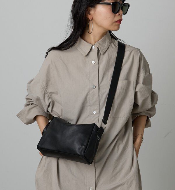  「レザースクエアショルダーバッグ」|ショルダー・メッセンジャー|