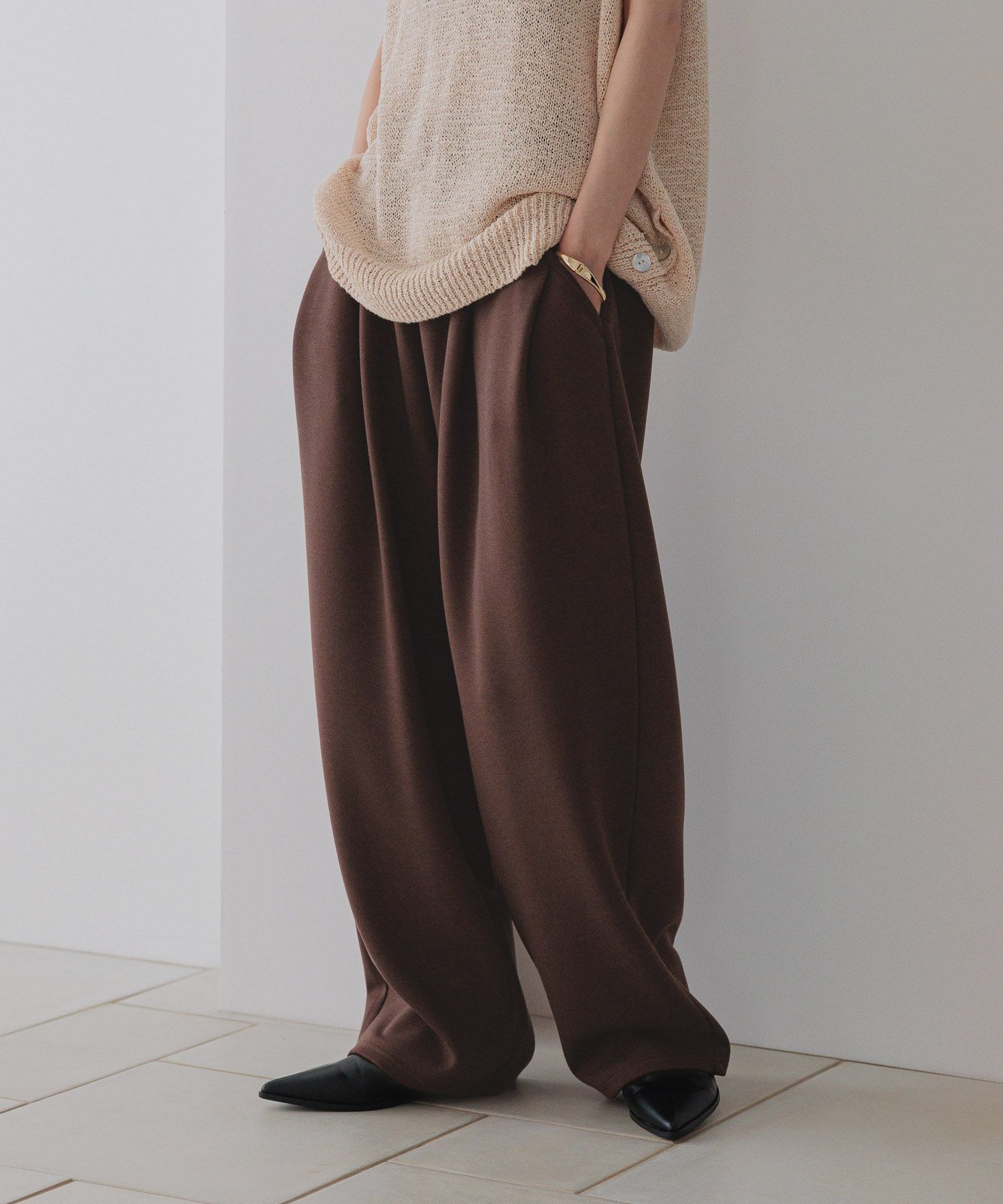 LOWRYS FARM「カットイージーコクーンパンツ」|チノ|BRN8