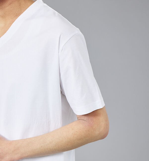 ABAHOUSE「コンパクト シルケット スムース Vネック Tシャツ」|Tシャツ・カットソー|