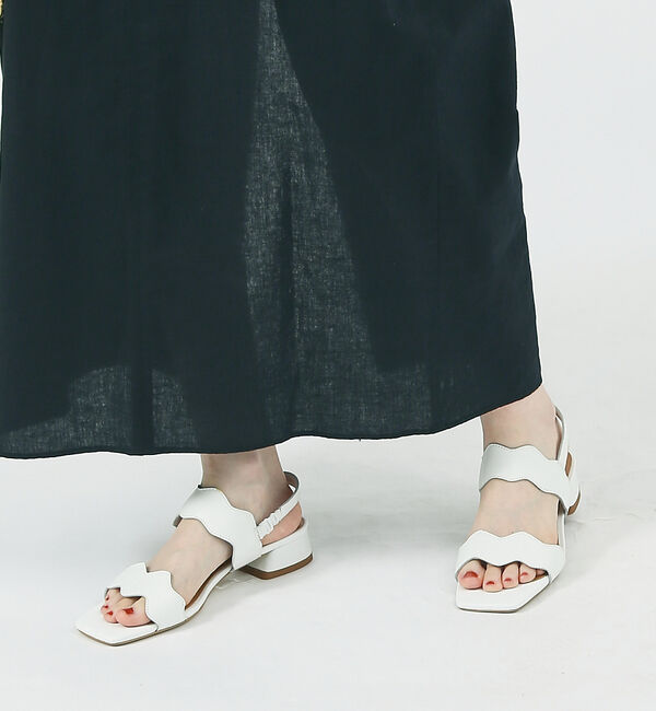 AU BANNISTER「ウェーブベルトサンダル」|サンダル|ホワイト