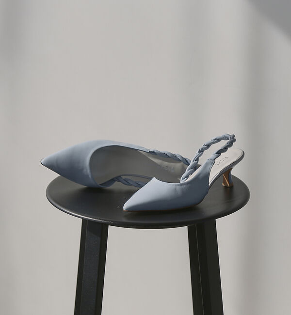 AU BANNISTER「ツイストスリングバックヒールサンダル」|サンダル|サックスブルー