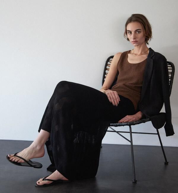 Liesse「透かし柄ニットフレアスカート」|スカート|ブラック