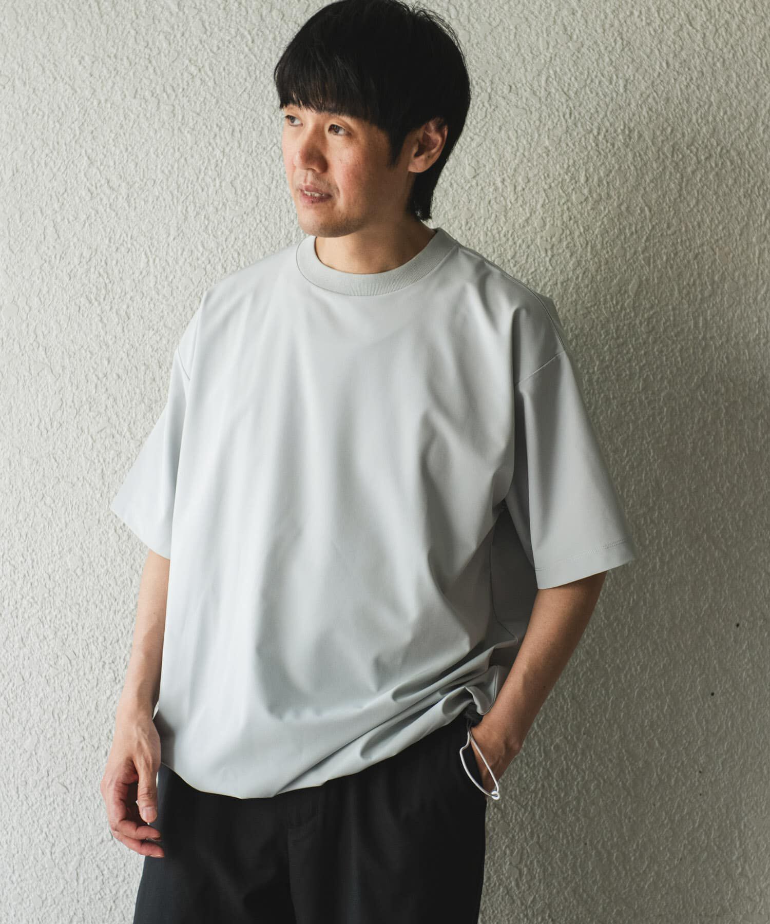 URBAN RESEARCH DOORS「『吸水速乾/UVカット/防シワ』ダブルクロス ストレッチプルオーバー」|Tシャツ・カットソー|