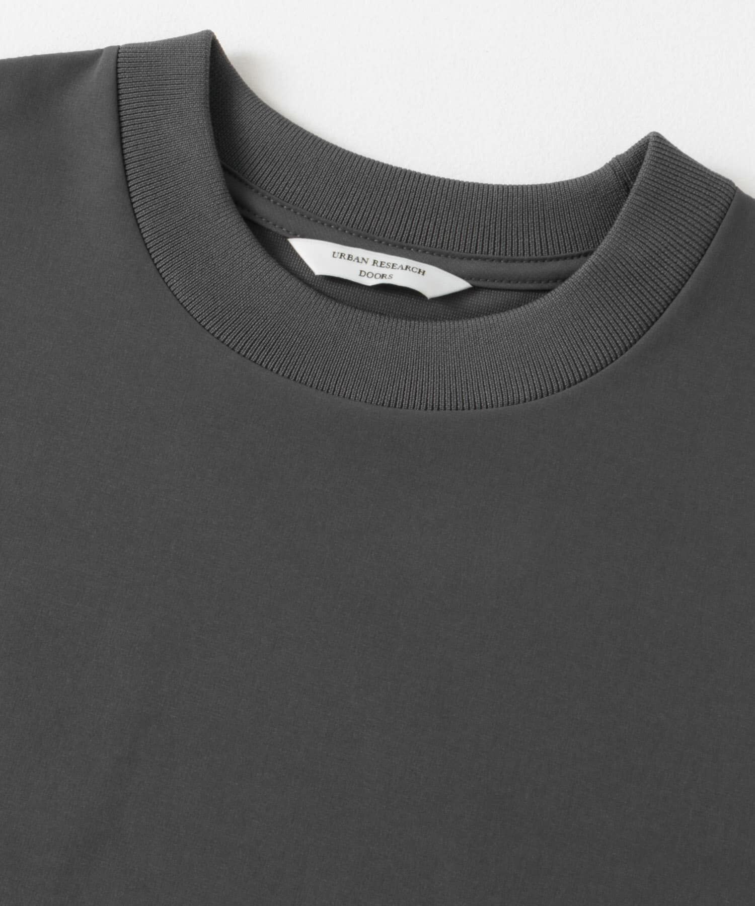 URBAN RESEARCH DOORS「『吸水速乾/UVカット/防シワ』ダブルクロス ストレッチプルオーバー」|Tシャツ・カットソー|