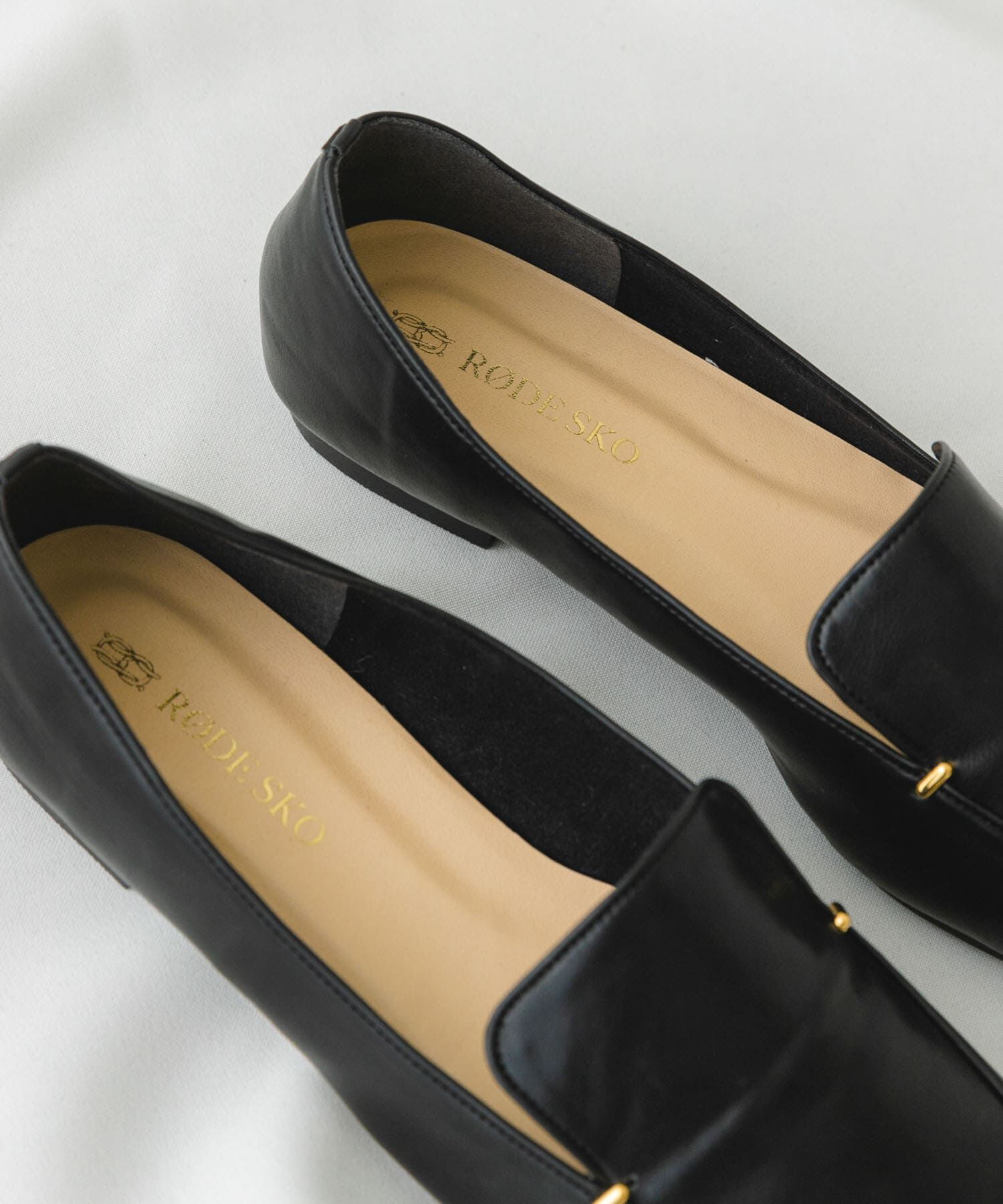 RODE SKO「『MADE IN JAPAN』スクエアトゥプチメタルローファー」|ローファー|