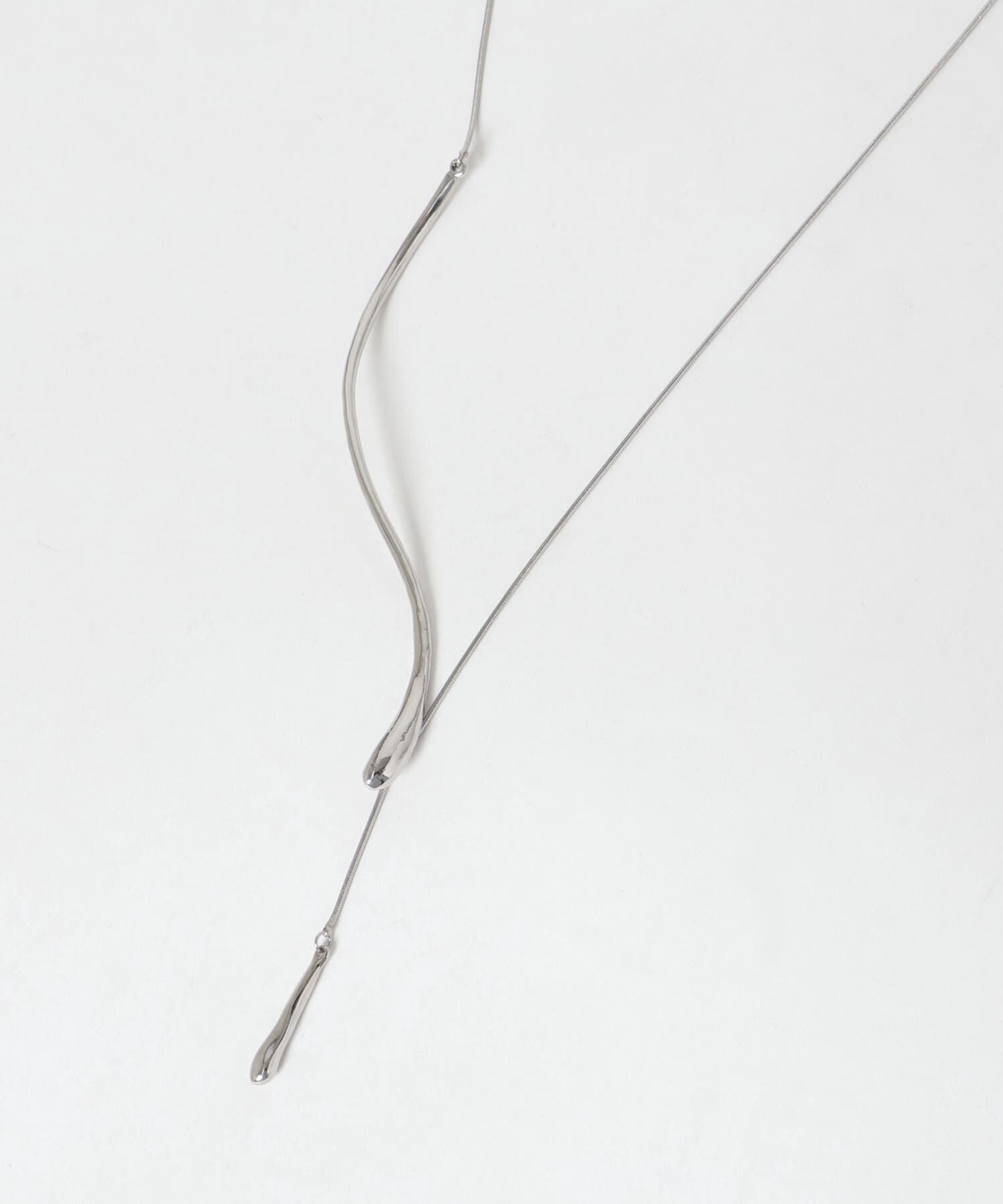 SMELLY「メタルカーブバーYネックレス」|ネックレス|