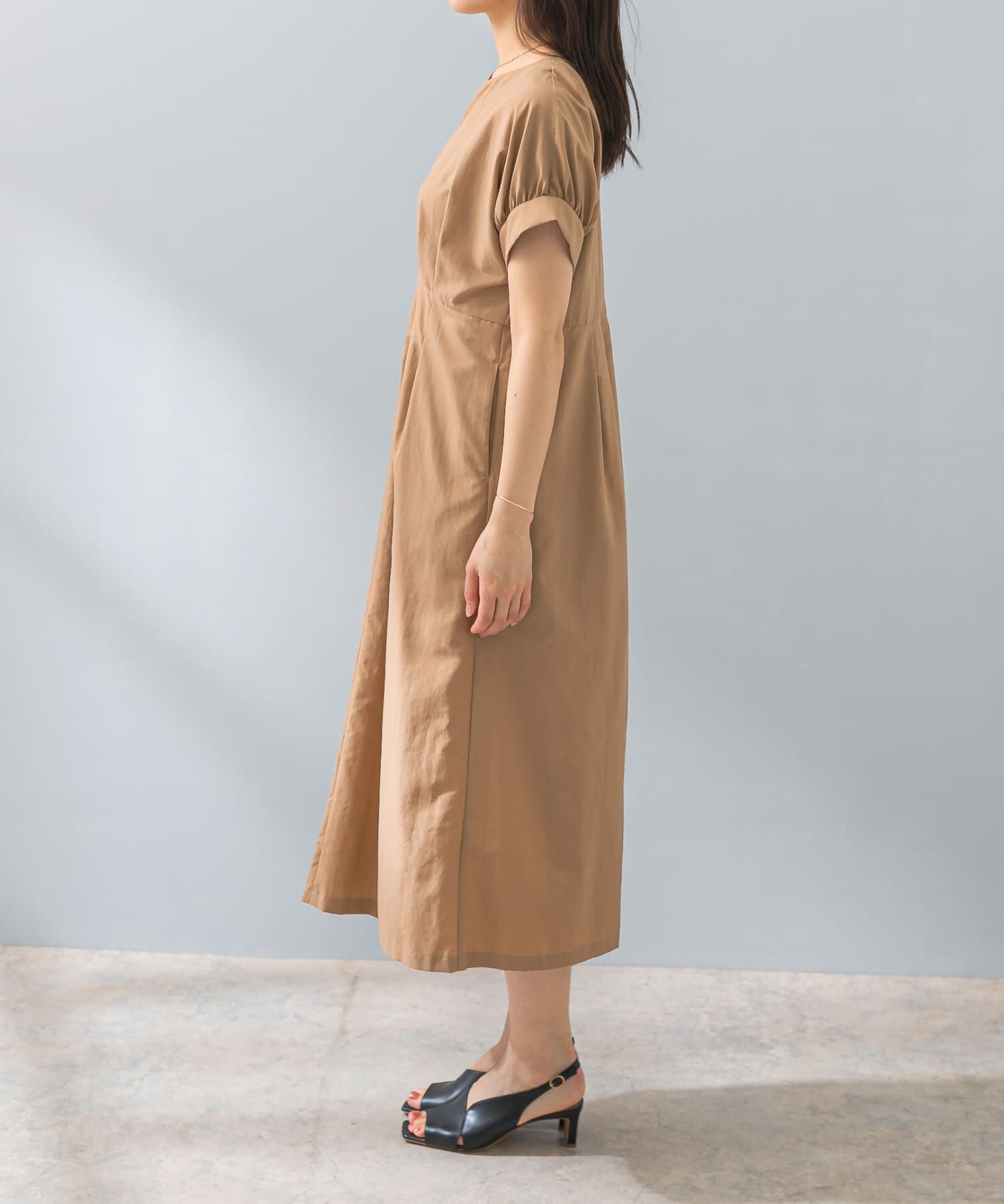 URBAN RESEARCH ROSSO「F by ROSSO　撥水ウエストマークドルマンワンピース」|ワンピース|