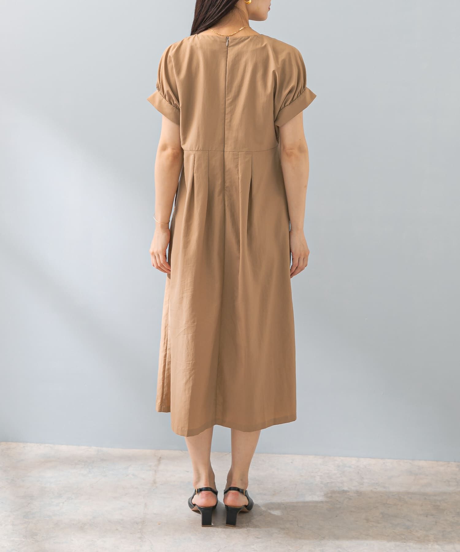 URBAN RESEARCH ROSSO「F by ROSSO　撥水ウエストマークドルマンワンピース」|ワンピース|