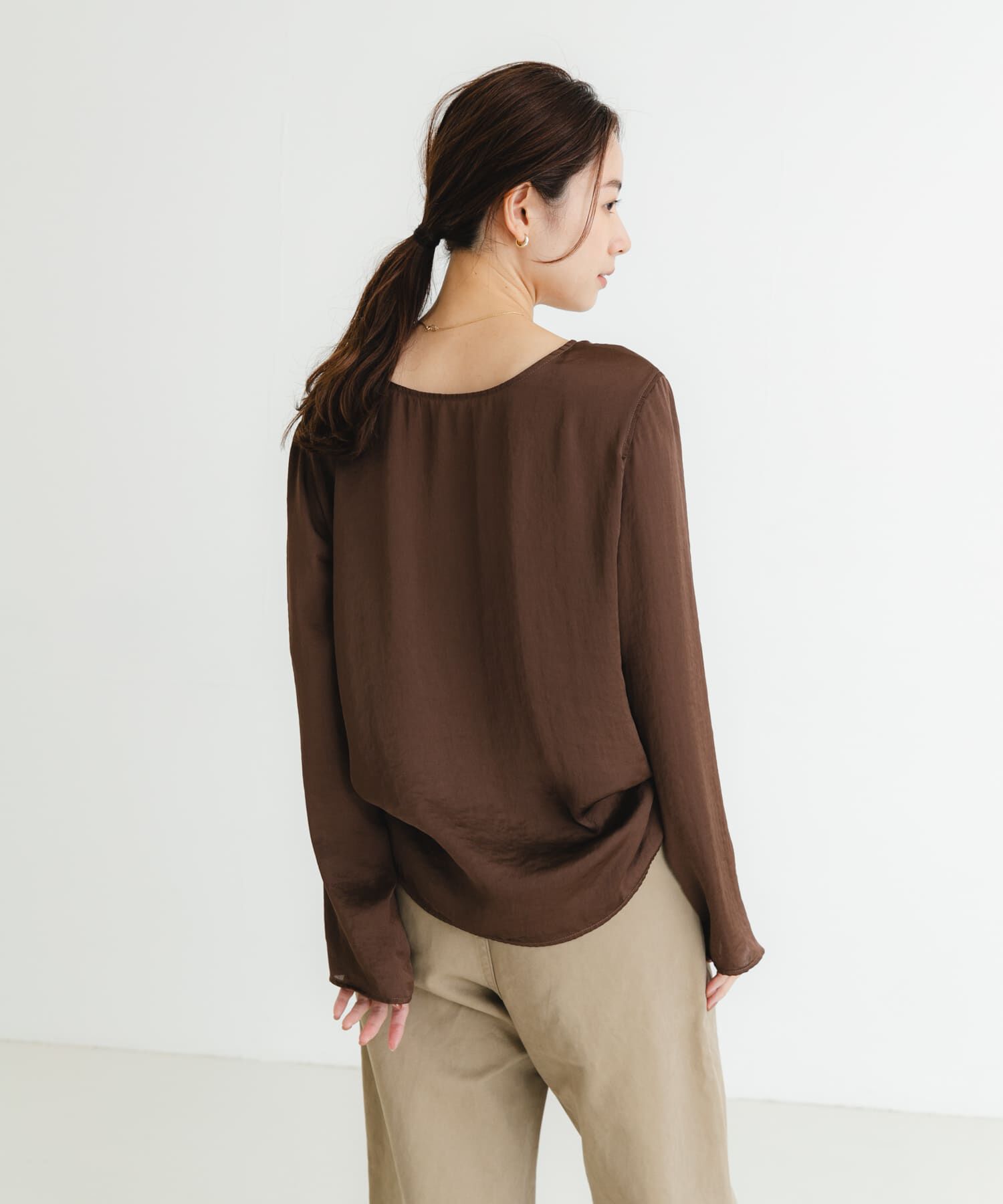 URBAN RESEARCH「ヴィンテージサテンブラウス」|シャツ・ブラウス|