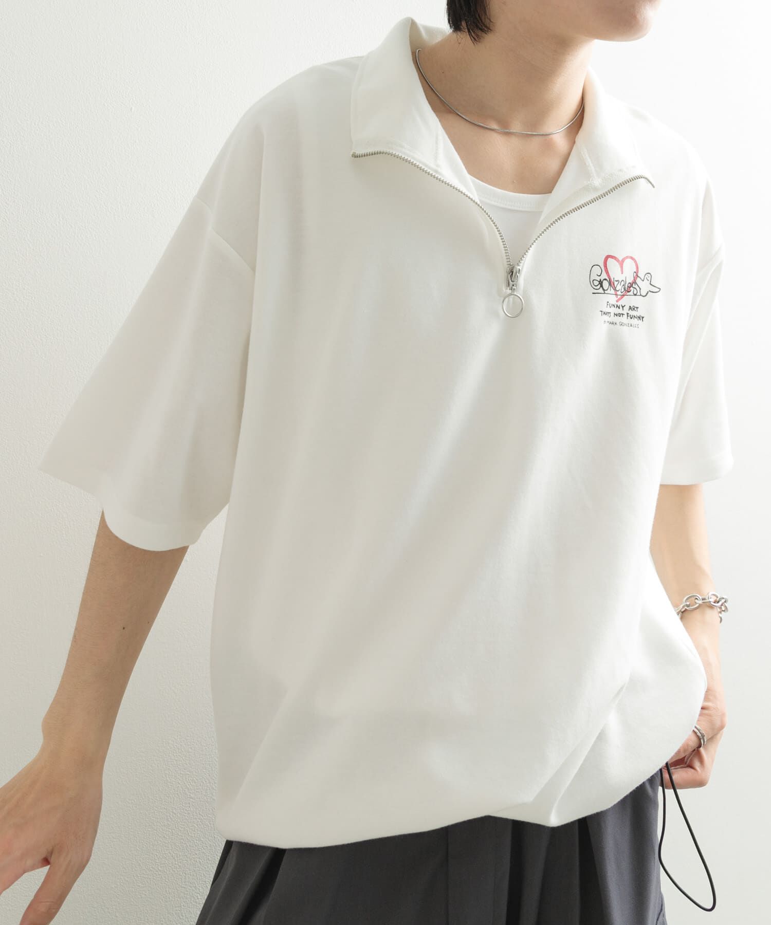 SENSE OF PLACE by URBAN RESEARCH「『WEB限定』Mark Gonzales　スタンドハーフZIPドローコードTシャツ」|Tシャツ・カットソー|