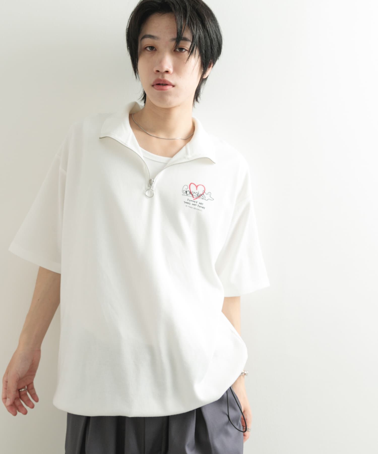 SENSE OF PLACE by URBAN RESEARCH「『WEB限定』Mark Gonzales　スタンドハーフZIPドローコードTシャツ」|Tシャツ・カットソー|