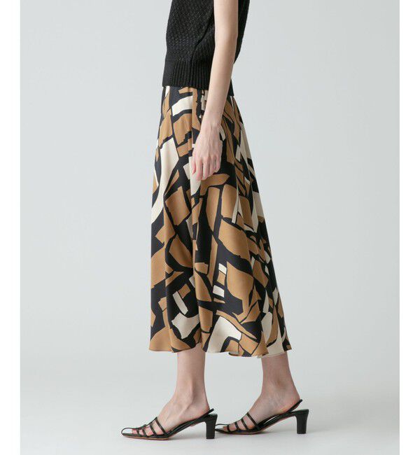 allureville「【セットアップ対応商品】ブロックキカプリントフレアスカート」|スカート|