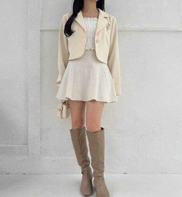  「【WEB限定リバイバル】ブローチ付きショートテーラージャケット」|テーラードジャケット|