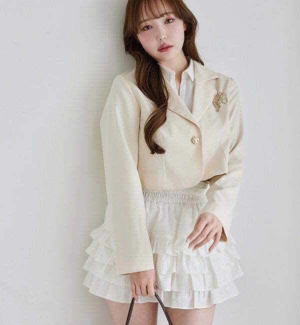  「【WEB限定リバイバル】ブローチ付きショートテーラージャケット」|テーラードジャケット|