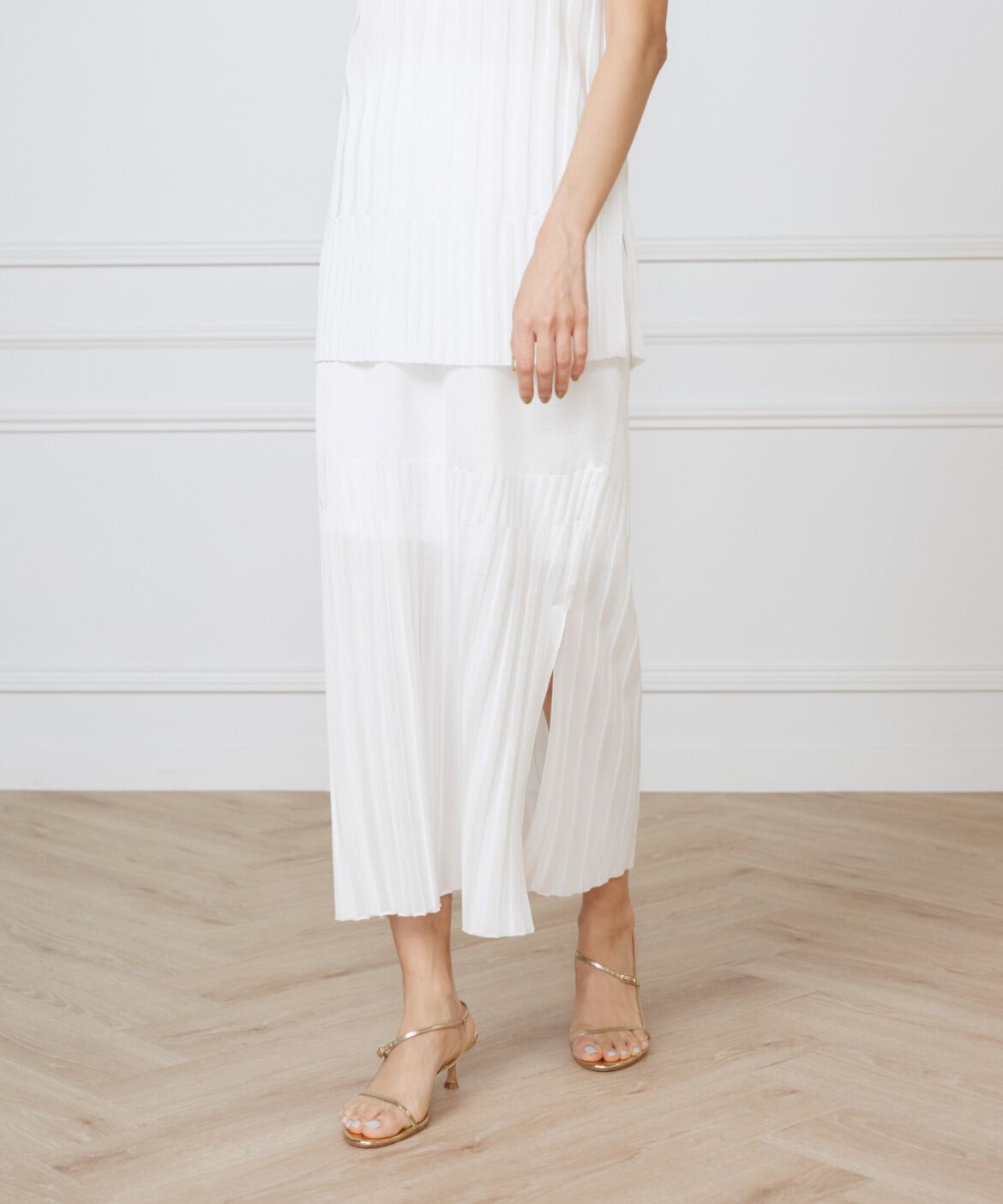 INED「シャイニーヤーンスカート《la veille by SUPERIOR CLOSET》」|タイト|