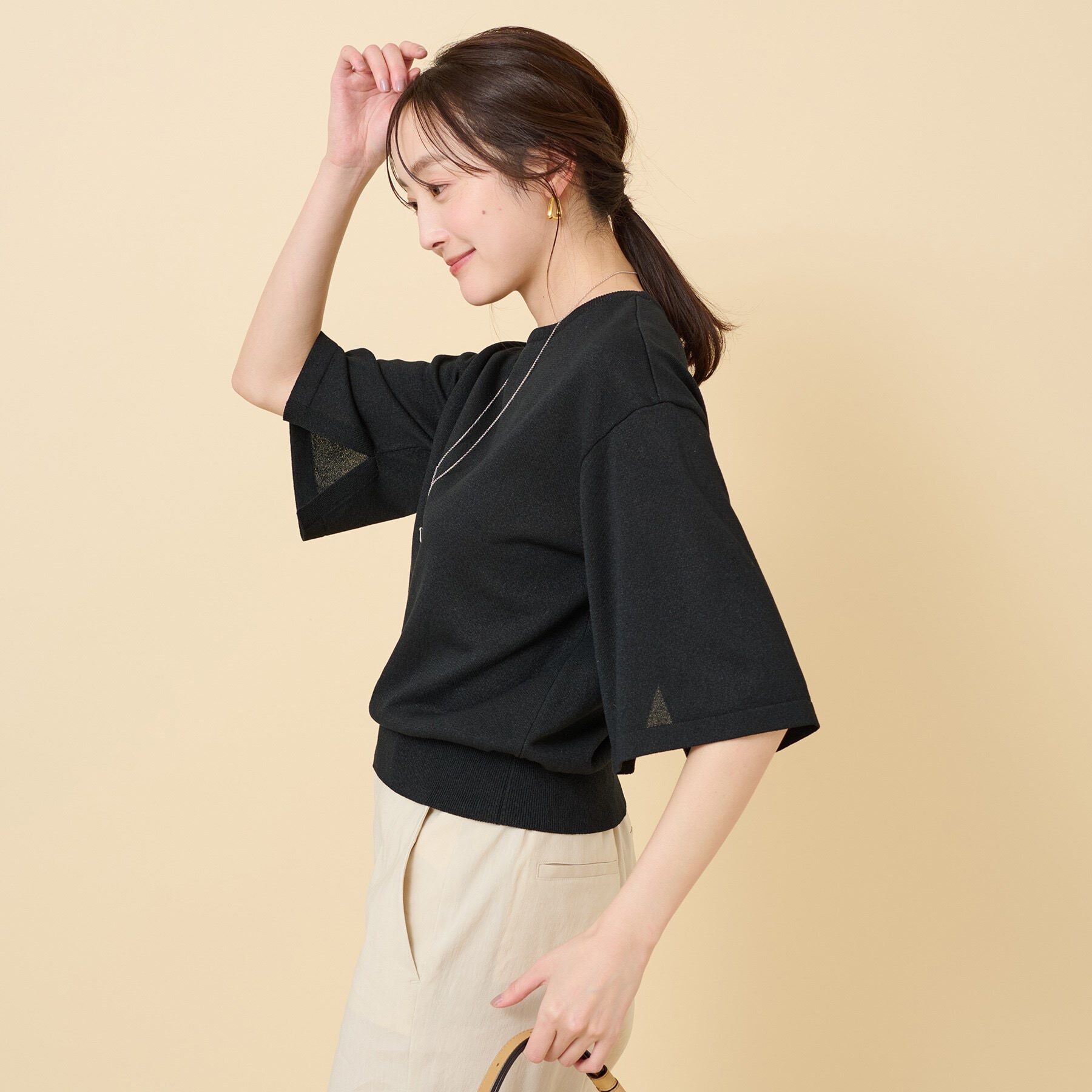 UNTITLED「【春夏ニット／薄手／６色展開】ペーパーエステル 袖スリットニット」|ニット・セーター|