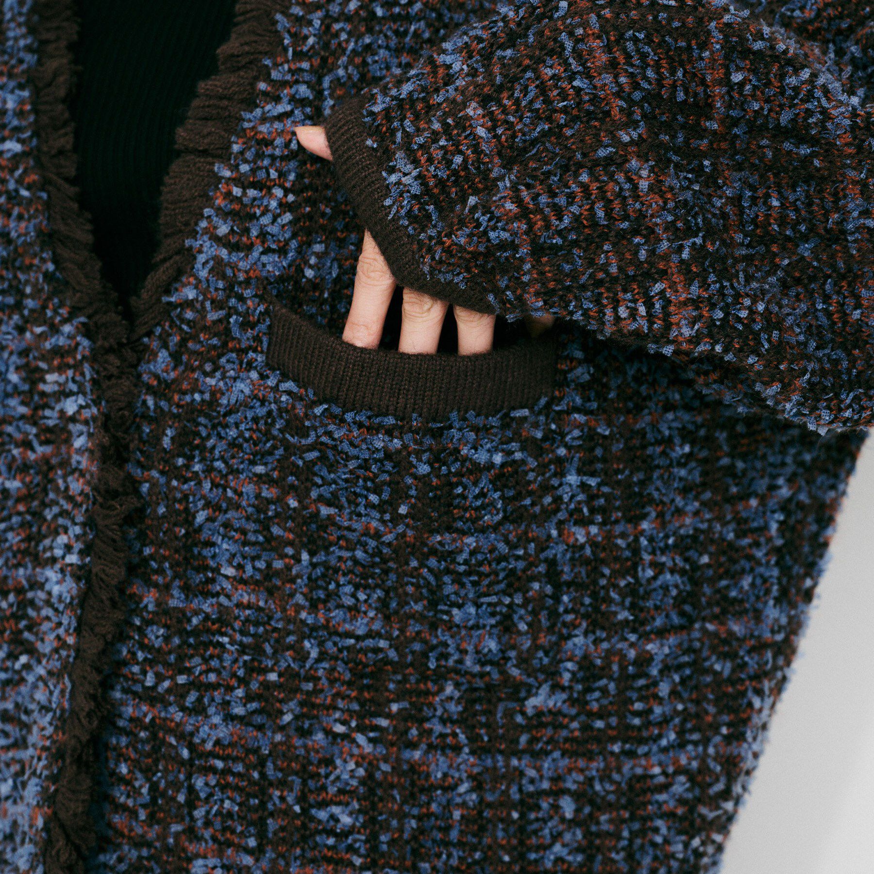 UNTITLED「【Audrey and John Wad】Vネックツイード柄ニットカーディガン」|カーディガン|