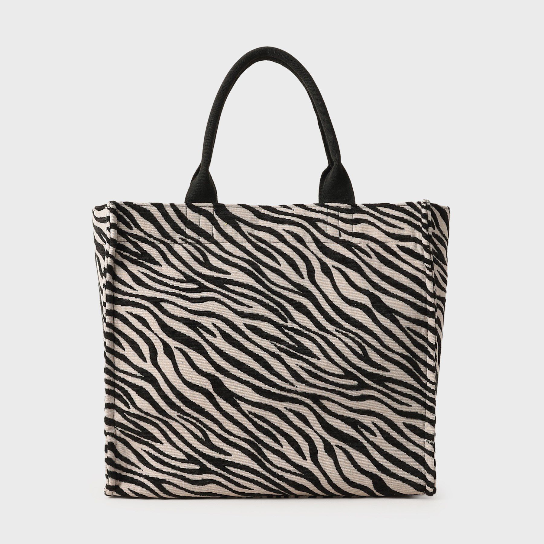 INDIVI「【選べる柄バリエ】スクエアトートバッグ」|トートバッグ|