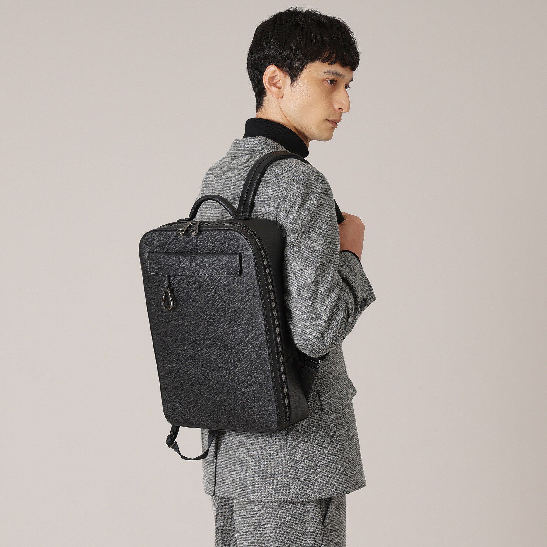 TAKEO KIKUCHI「【TOFF＆LOADSTONE】レザー スマート バックパック」|リュック|
