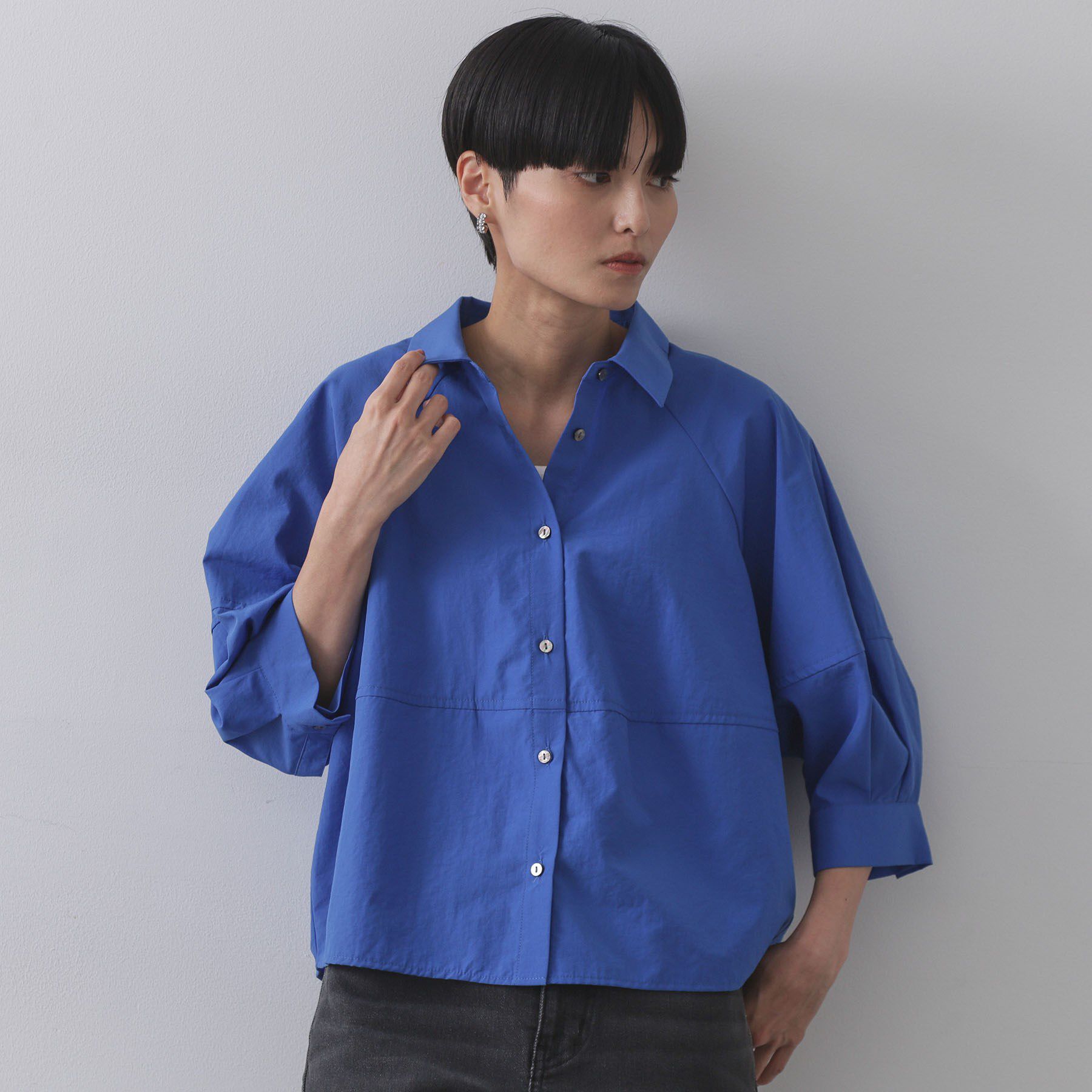 OPAQUE.CLIP「切替フォルムシャツ【洗濯機洗い可】」|シャツ・ブラウス|ブルー(093)