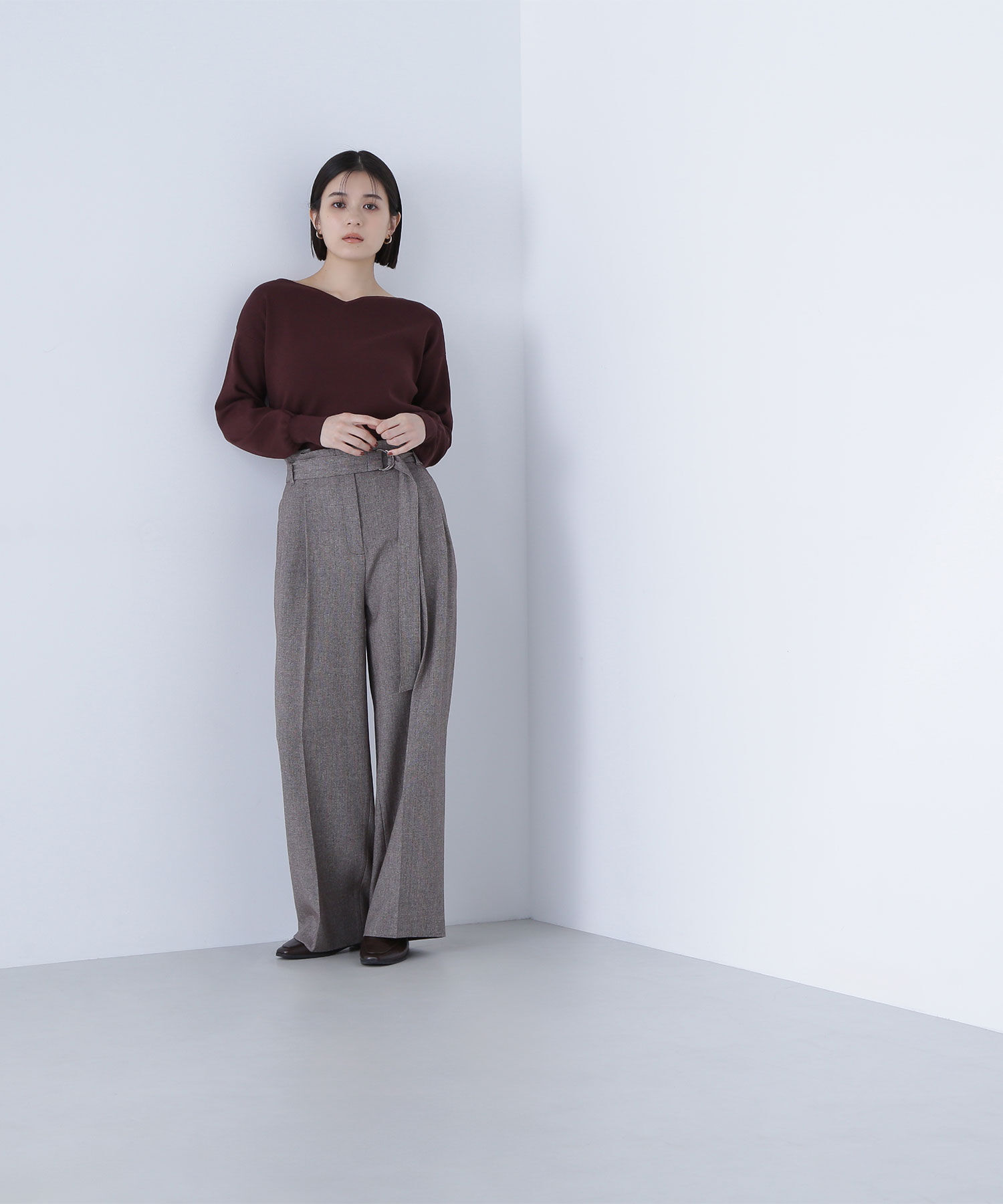  「総針ベーシックシリーズ ニュアンスVネックニット」|ニット・セーター|