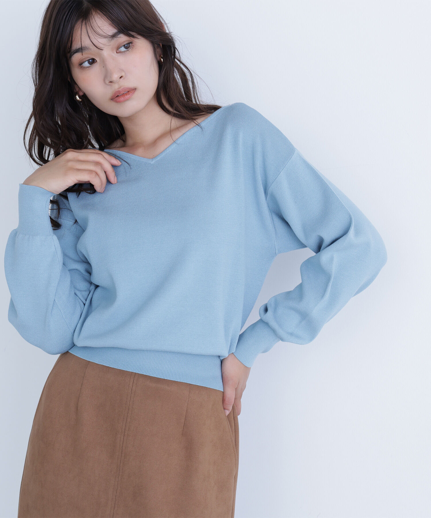  「総針ベーシックシリーズ ニュアンスVネックニット」|ニット・セーター|レトロブルー