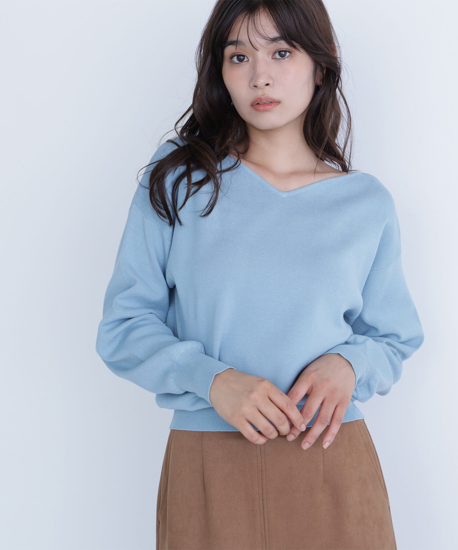  「総針ベーシックシリーズ ニュアンスVネックニット」|ニット・セーター|