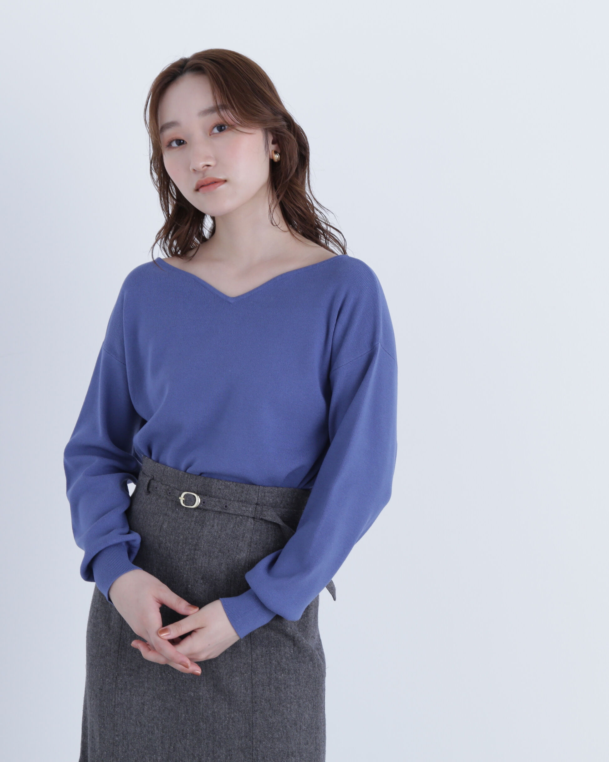  「総針ベーシックシリーズ ニュアンスVネックニット」|ニット・セーター|ダークブルー1