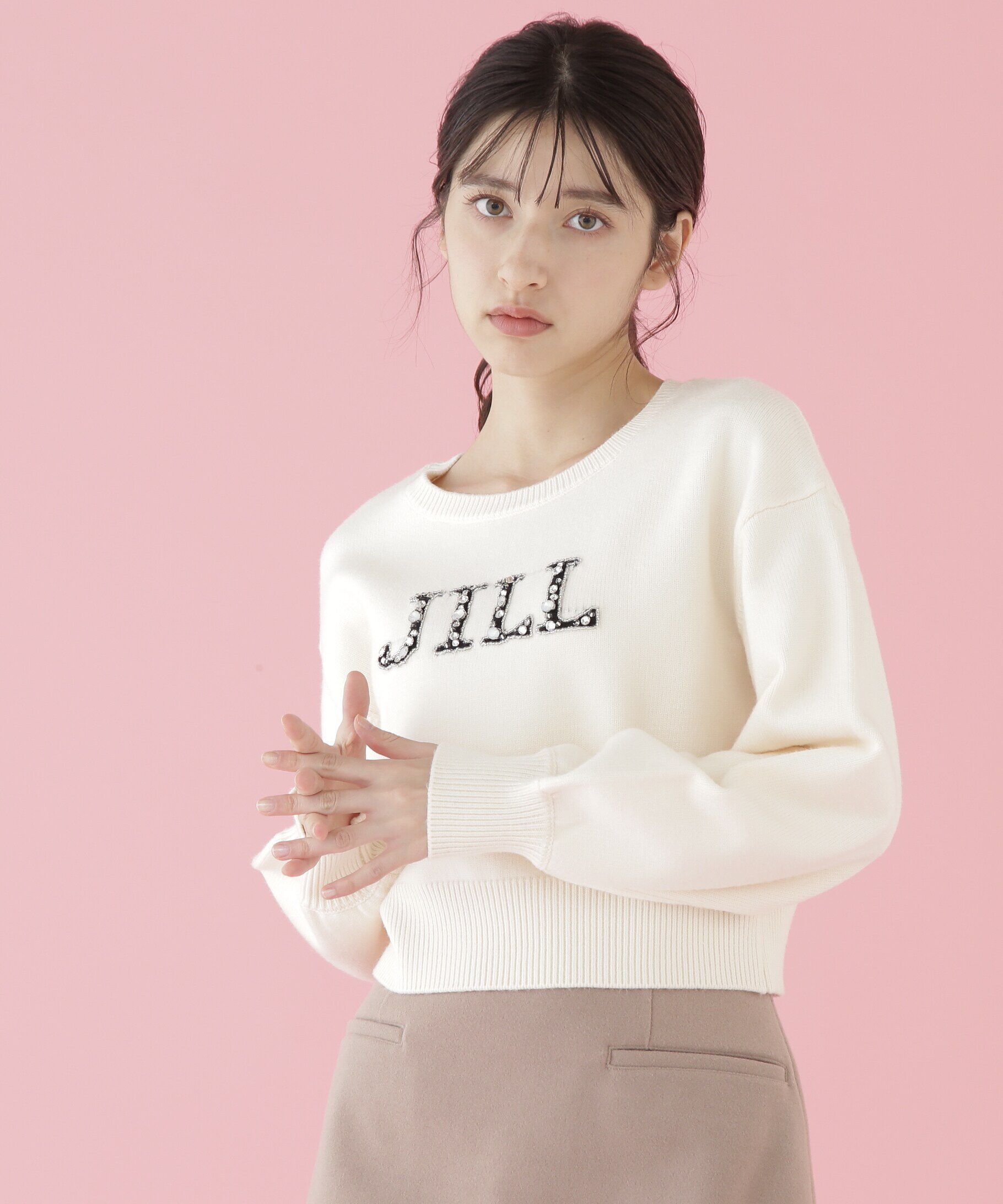  「クリスタルビジューロゴニット」|ニット・セーター|