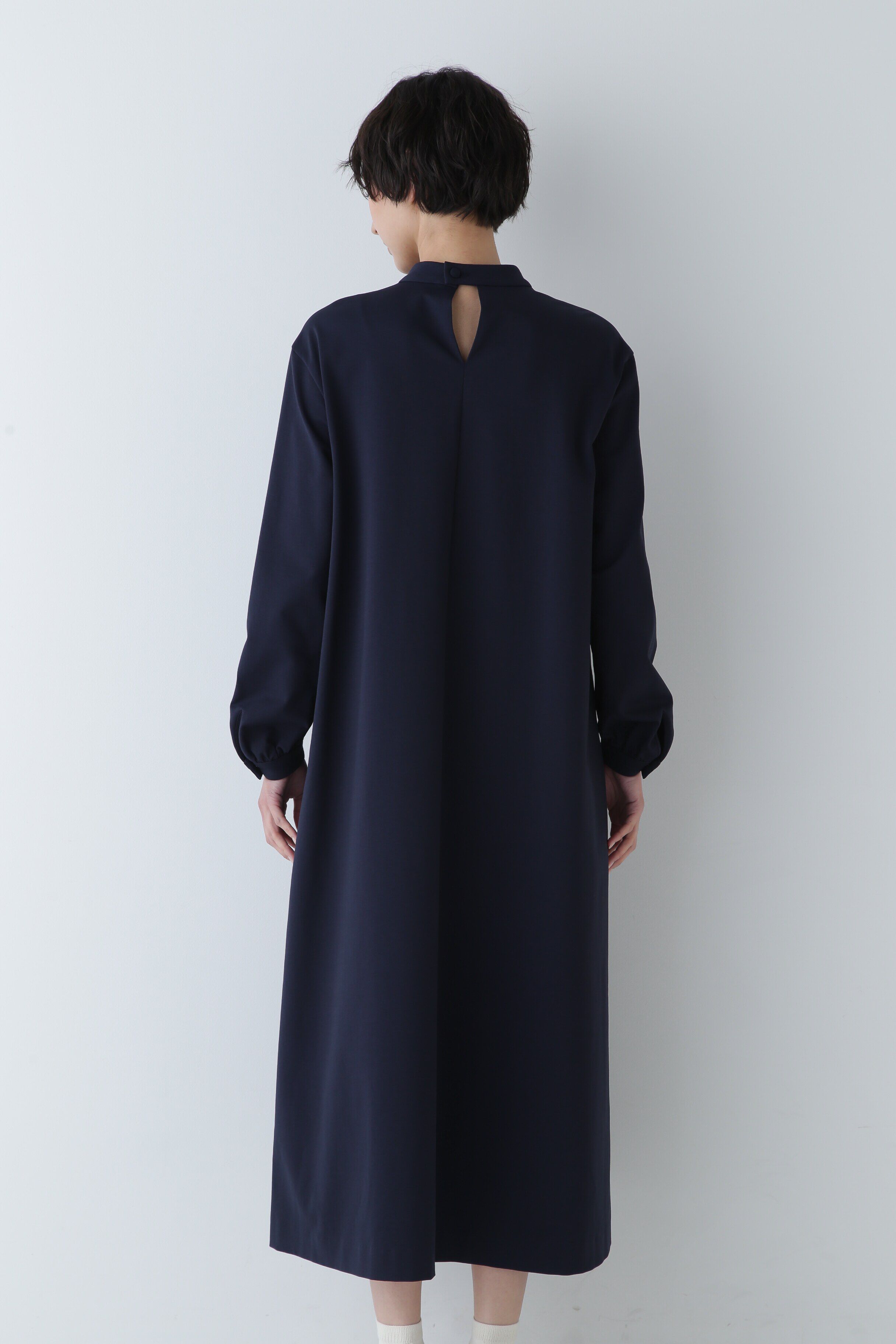  「ストレッチポンチモックネックワンピース」|ワンピース|