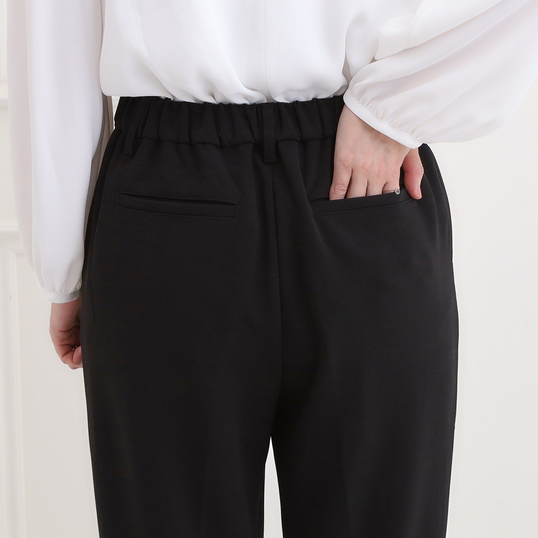 SHOO･LA･RUE「【洗濯機可/イージーケア/ストレッチ】きちんと楽に。カットジョーゼットテーパードパンツ」|その他|