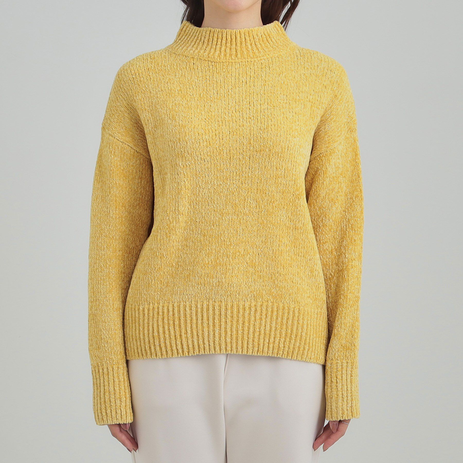 SHOO･LA･RUE「【S-LL】ほんのりラメで女性らしい ベロアモールモックネックニット」|ニット・セーター|