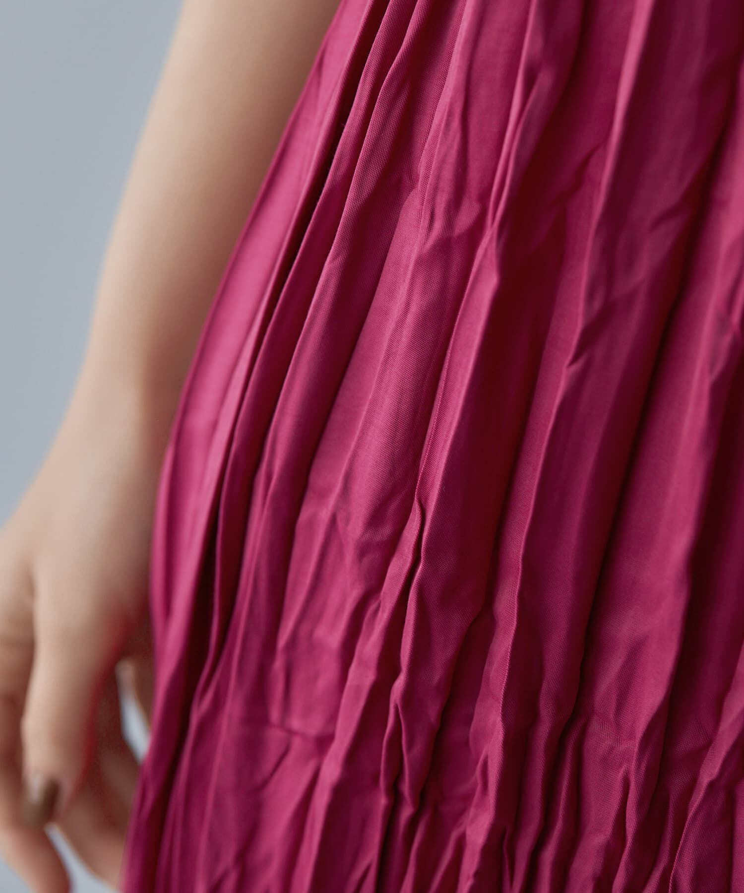 STYLE DELI「ランダムプリーツロングキャミワンピース」|ワンピース|