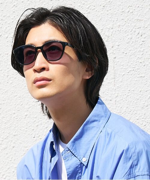  「【WEB限定】ウェリントン型 調光 サングラス レンズの色が変わるサングラス｜Zoff」|サングラス|