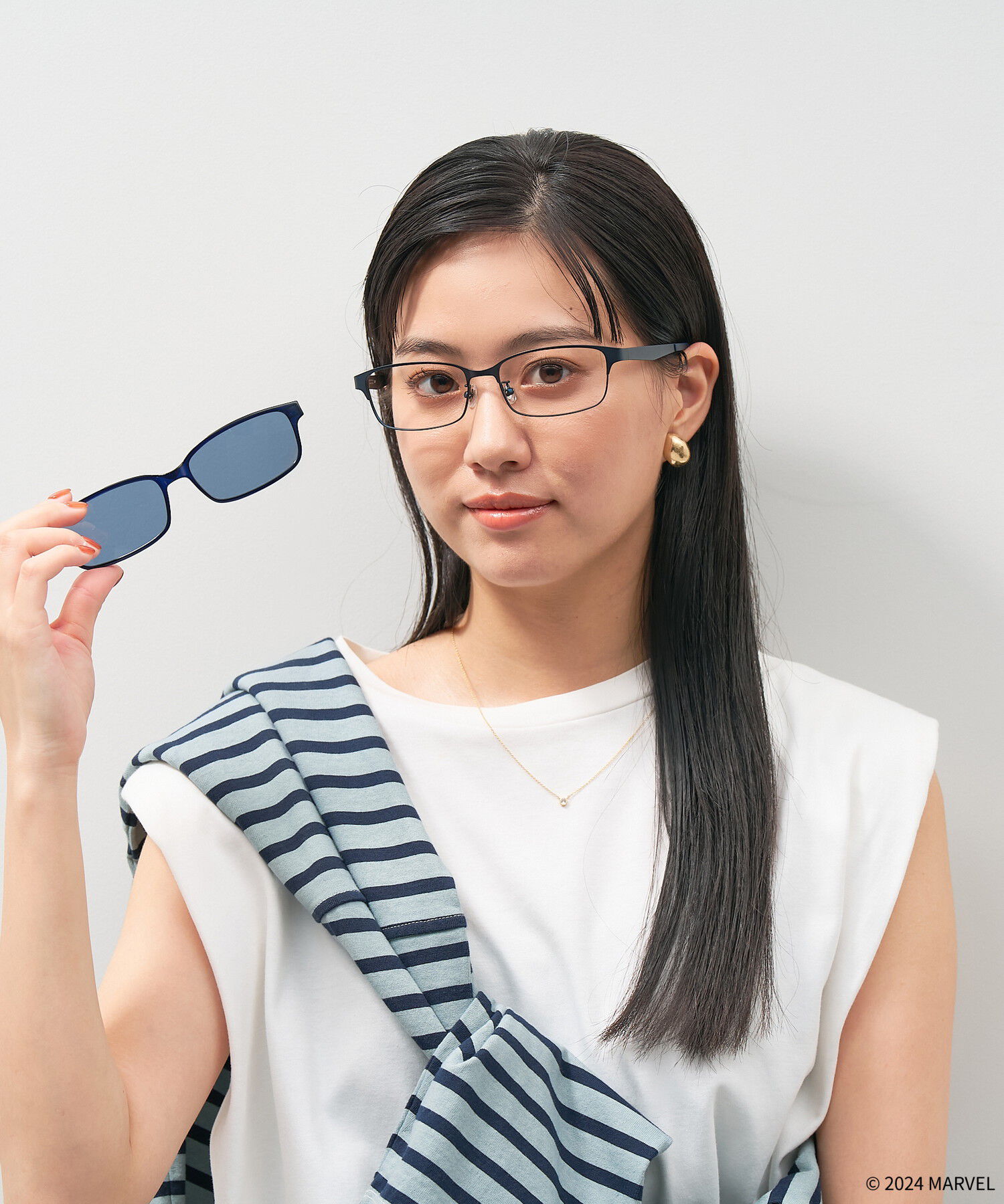  「MARVEL COLLECTION 2024 スパイダーマン スクエア型 2WAYメガネ サングラス 偏光機能 NIGHT&DAY」|メガネ|ネイビー3