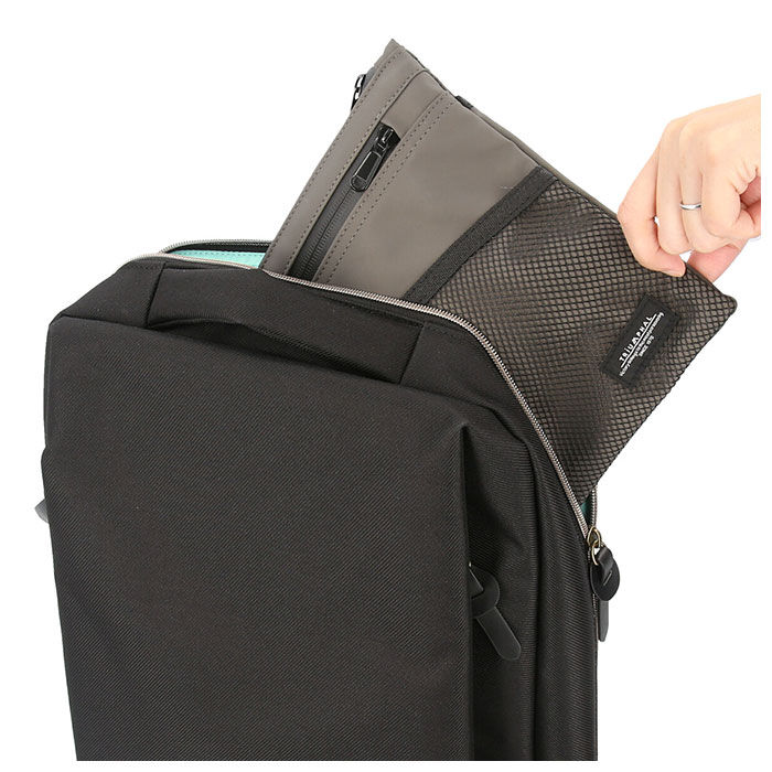 BACKYARD FAMILY「サコッシュ メンズ 通販 レディース ショルダーバッグ 斜めがけ かっこいい 大人 ナイロン」|ショルダー・メッセンジャー|