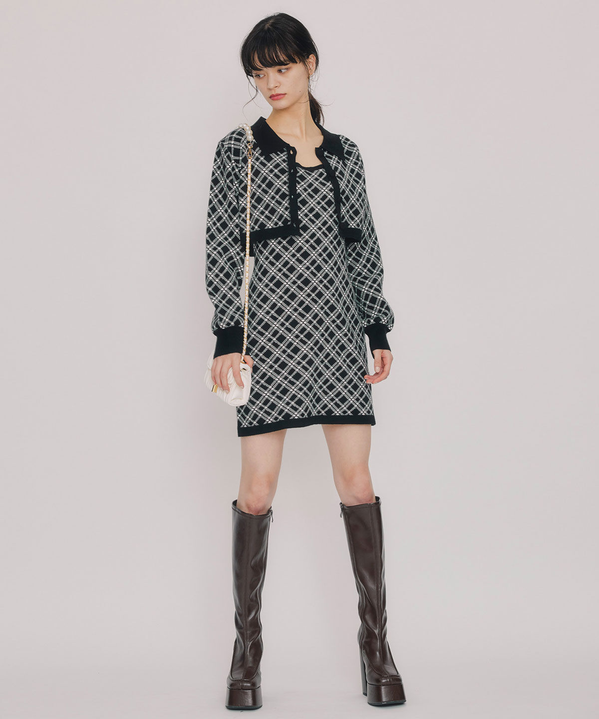 REDYAZEL「ｸﾗｼｶﾙﾆｯﾄｶｰﾃﾞｨｶﾞﾝ&times;ｷｬﾐｿｰﾙﾆｯﾄﾜﾝﾋﾟｰｽｾ  」|ワンピース|