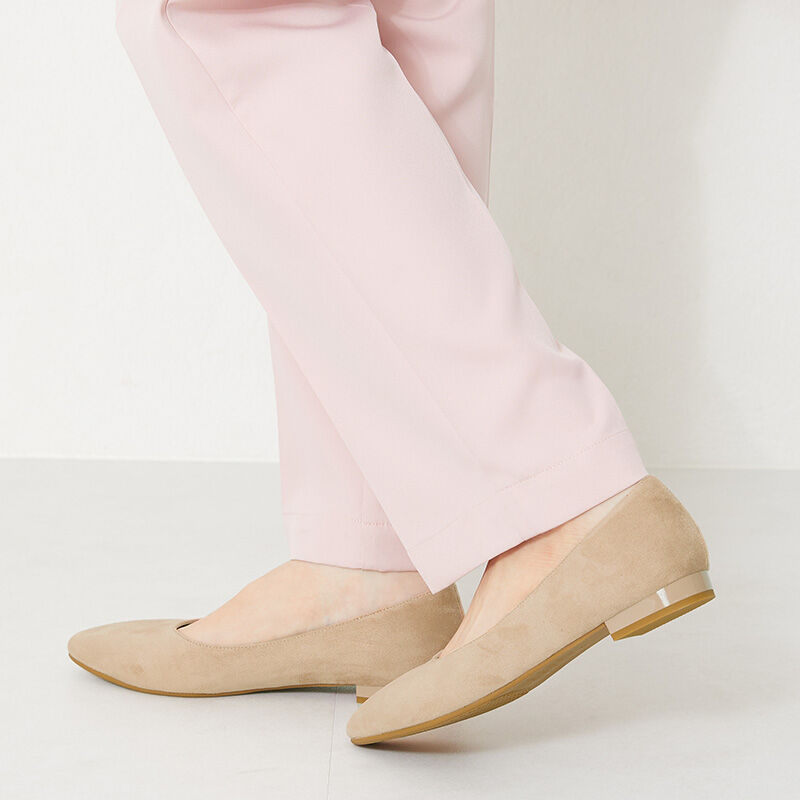 ORiental TRaffic「【跳べるパンプス/シリーズ累計１５０万足突破】プレーン フラット ヒール/R-3212 パンプス」|パンプス|BEIGE