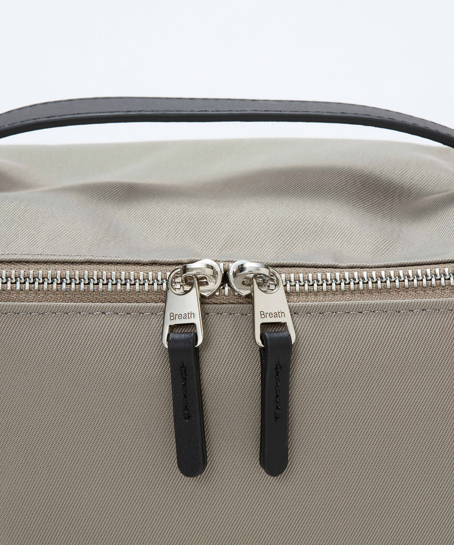 TOPKAPI BREATH「【Breath TOPKAPI】【撥水】マット ナイロン ボックス型 ショルダーバッグ」|ショルダー・メッセンジャー|