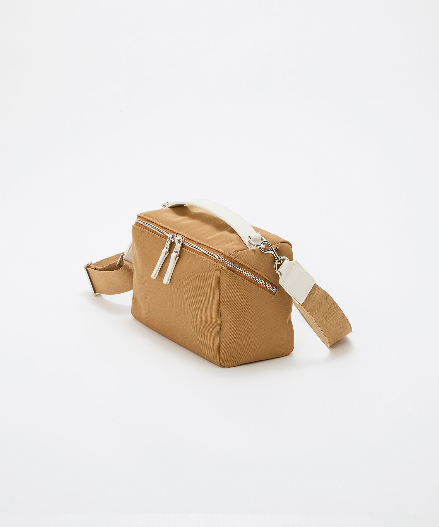 TOPKAPI BREATH「【Breath TOPKAPI】【撥水】マット ナイロン ボックス型 ショルダーバッグ」|ショルダー・メッセンジャー|