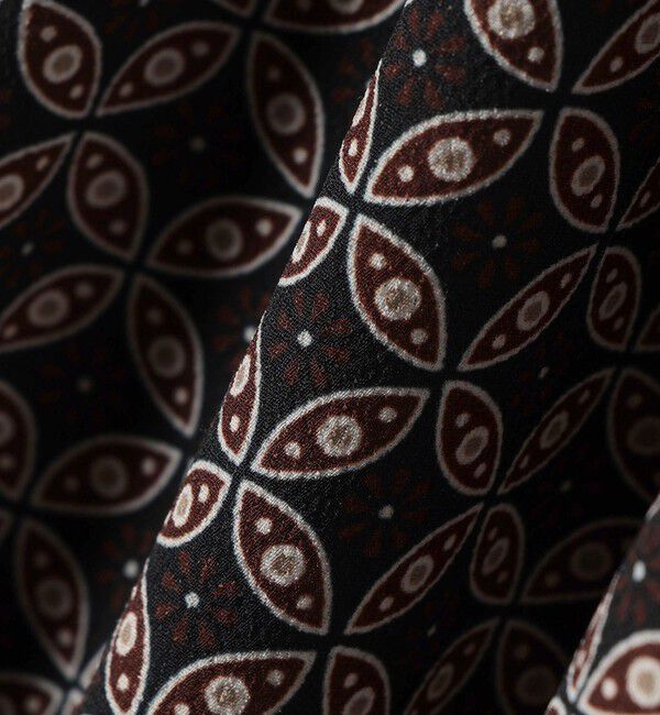 quaranciel「quaranciel:〈手洗い可能〉ジオメトリック タック フレア スカート」|フレア|