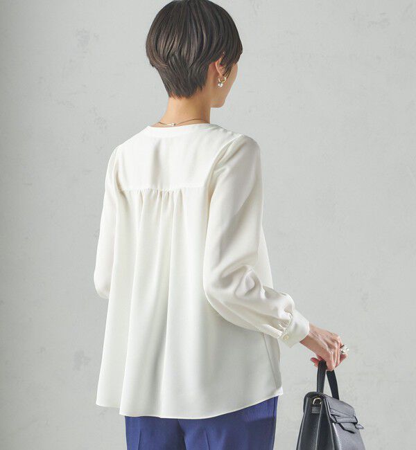 SHIPS for women「〈手洗い可能〉バックサテン Vネック ロング スリーブ ブラウス」|シャツ・ブラウス|