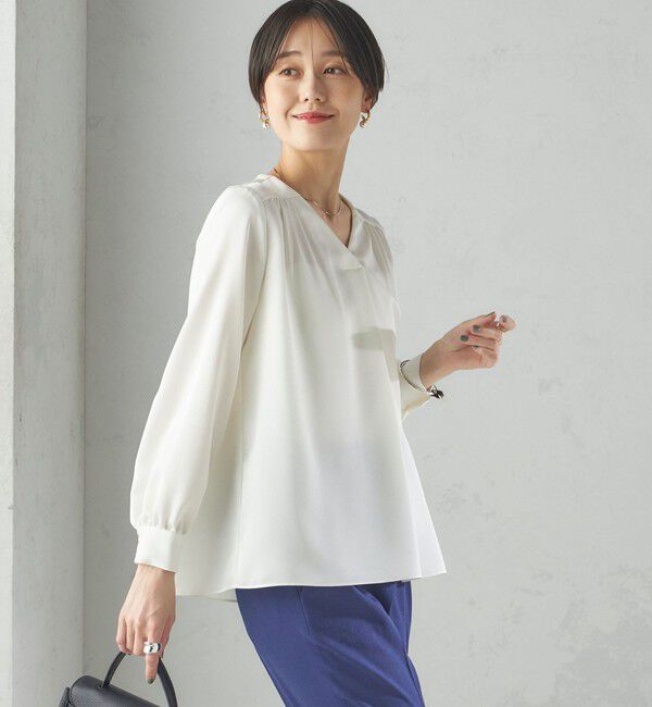 SHIPS for women「〈手洗い可能〉バックサテン Vネック ロング スリーブ ブラウス」|シャツ・ブラウス|