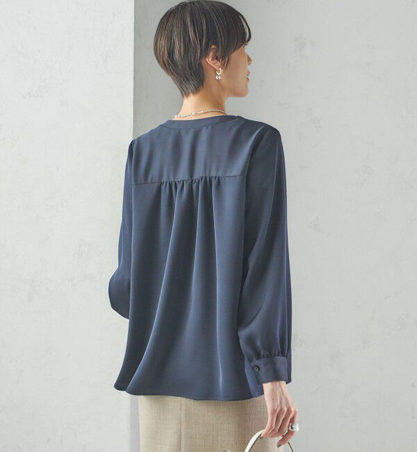 SHIPS for women「〈手洗い可能〉バックサテン Vネック ロング スリーブ ブラウス」|シャツ・ブラウス|