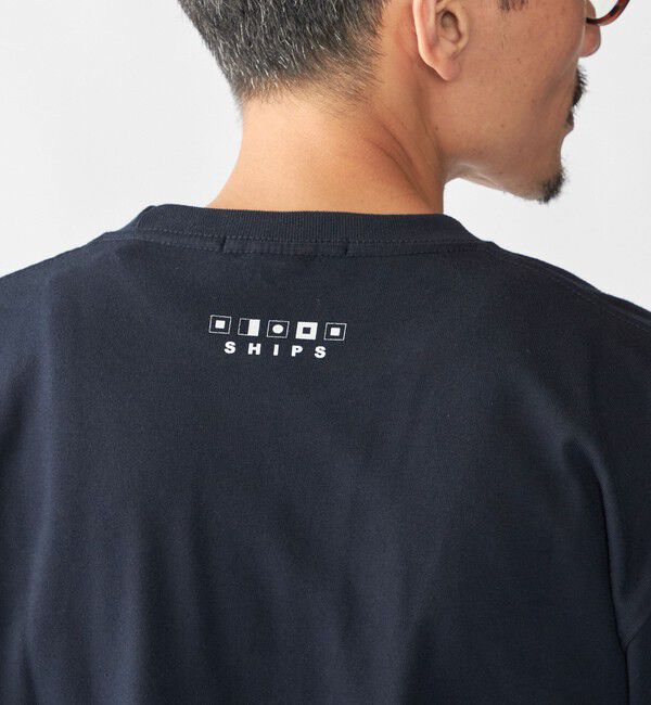 SHIPS「【WEB限定】SHIPS: SHIPS Co. デザイン プリント Tシャツ」|Tシャツ・カットソー|